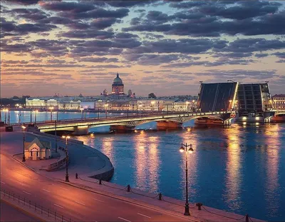 Белые ночи в Санкт-Петербурге 2023: когда и где смотреть, самые красивые  места, праздники, экскурсии