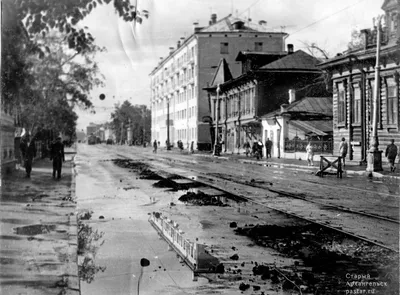 Старый Архангельск - Нечетная сторона проспекта П.Виноградова между ул.  Садовая и Гайдара в 1960-х г. Дома №103 и 105