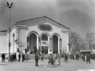 Анапа ретро фото 60-80-ые года, гостиницы, старые санатории, улицы и люди.