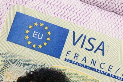 Виза во Францию: как получить, цена, документы, сроки