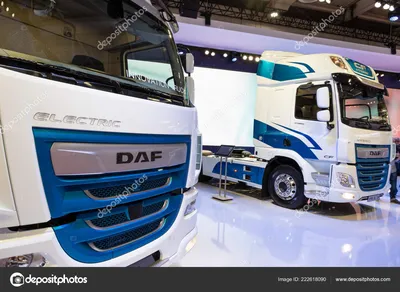 Обзор грузовика DAF XF 106 из Германии. Рефрижератор 15 тонн. - YouTube