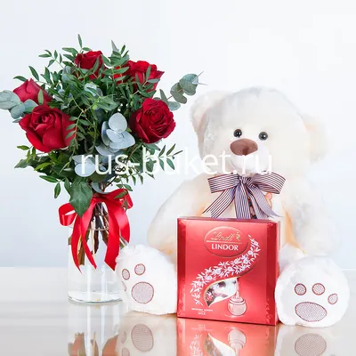 Композиция Подарочный набор \"Плюшевый мишка, розы и конфеты\"» с розами -  купить в Ульяновске за 5 400 руб