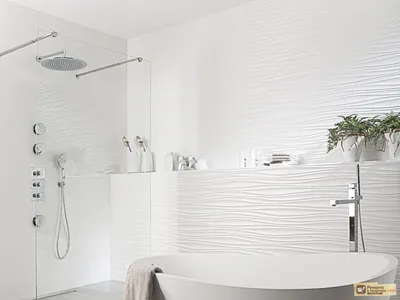Дизайн белой ванной комнаты: фото с белой плиткой, яркими акцентами и в  черно-белом варианте
