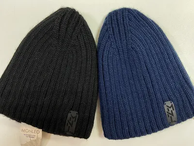 Женская шапка крупной вязки цвет черный и синий: продажа, цена в Каменском.  Шапки от \"ИНТЕРНЕТ МАГАЗИН СТИЛЬ\" - 1077155864