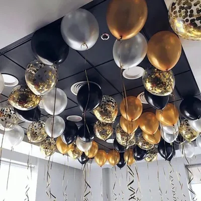 Шарики под потолок золотого серебряного чёрного цвета купить в Москве за 1  660 руб.