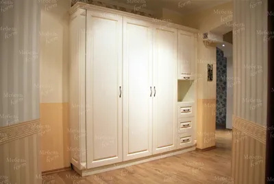 Корпусный шкаф в классическом стиле | Встроенные шкафы под заказ в Минске