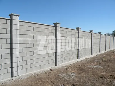 Забор из пескоблока, шлакоблока, пеноблока и других строительных материалов