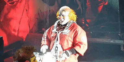 Перкуссионист Slipknot в маске клоуна отказался от европейского тура, чтобы  помочь заболевшей жене - Афиша Daily