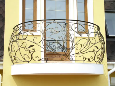 Кованые балконные ограждения: видео-инструкция по монтажу своими руками,  цена, видео, фото