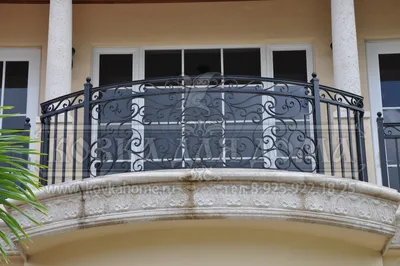 Перила ручной ковки для балкона заказать в Москве