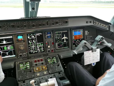 Embraer 170 | Airline Commander Wiki | Fandom