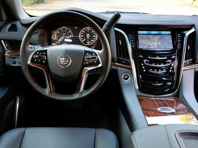 Cadillac Escalade 4 (2014-2020) цена и характеристики, фотографии и обзор