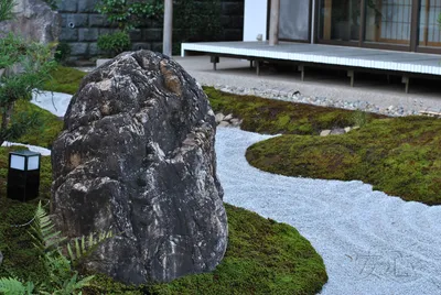 Камни в японских садах.