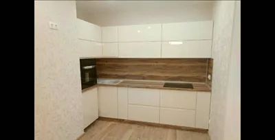 Ультрамодная кухня с фасадами МДФ в пленке ПВХ цвета \"крем глянец\" по цене  136 180 руб. - мебельная компания AuRoom