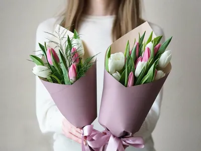 11 тюльпанов в оформлении заказать и купить c доставкой в Сочи за 1 920 ₽ |  Фото, отзывы, цены