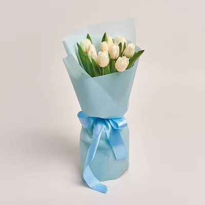 Букет 11 Белых тюльпанов - купить букет с доставкой | Dicentra