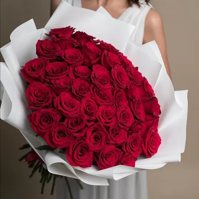 Купить Букет из 35 роз в оформлении «Bravado» в Нижнем Новгороде