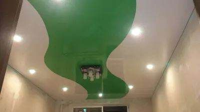 Двухцветные натяжные потолки (потолки со спайкой) | Decke