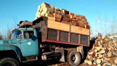 Скільки кубів дров в ЗІЛі | Спецтехніка
