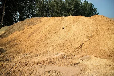 Песок сеяный речной 1,5-2 в Москве с доставкой по низкой цене | «МБЗ»