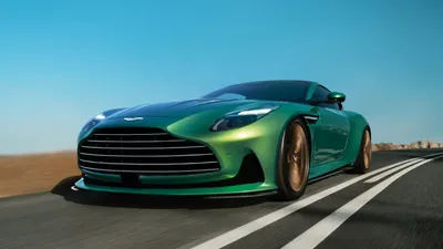 Introducing the new V12 Vantage Roadster: The ultimate expression of style,  sound and speed – Aston Martin | Pressroom