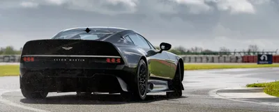 2022 Aston Martin Vantage Roadster: Drop That Top - CNET