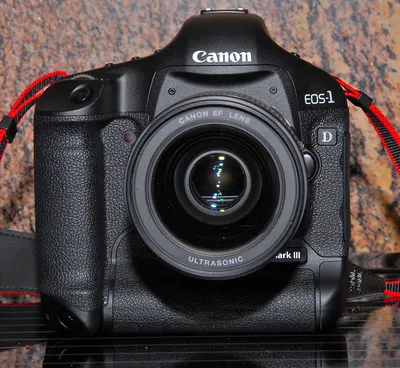 Canon EOS-1D Mark III — Википедия