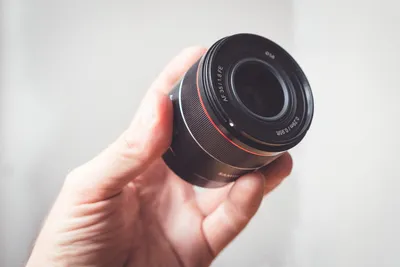 Samyang AF 35mm f/1.8 - объектив, который должен быть у каждого владельца  камер Sony - Уроки и секреты фотографии