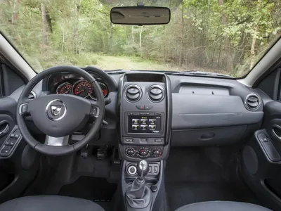 Dacia обновила интерьер Дастера