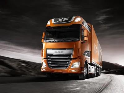 Фото DAF Trucks XF Euro 6 Оранжевый Движение авто 1600x1200