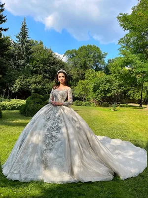 Купить Королевское свадебное платье по цене от 86500₽ в Москве | Салон «Дом  Невесты»