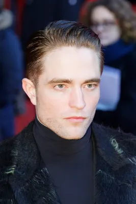 Robert Pattinson on Being Batman, \"Tenet,\" and Life in Isolation | GQ