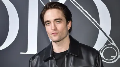 Robert Pattinson on Being Batman, \"Tenet,\" and Life in Isolation | GQ