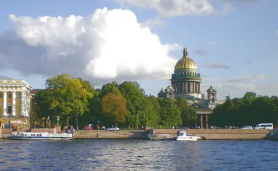Александровский сад в Санкт-Петербурге — подробное описание, адрес и фото