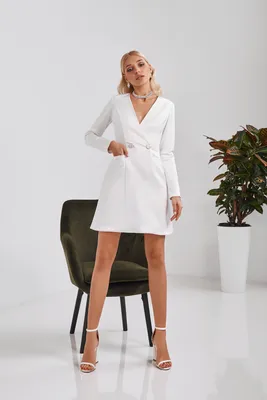 Короткое белое платье-пиджак Nolla Buteo | Купить свадебное платье в салоне  Валенсия (Москва)