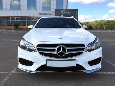 Мерседес E-class W212 AMG 2014 рестайлинг белый. Седаны. Каталог  автомобилей.