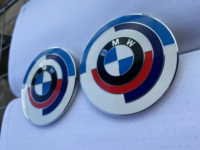 Значки на капот и багажник BMW 82mm купить, ремонт, тюнинг, продажа бмв  серии е