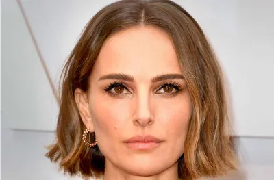 Crop Tops, Doc Martens, and Miniskirts? This Is a Whole New Natalie Portman  | Vogue