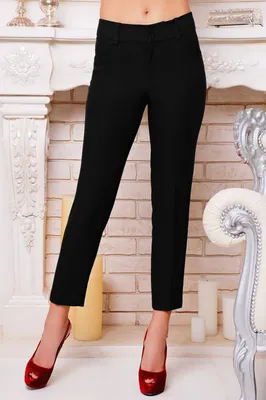 zarina_fashion_almaty on Instagram: “Удачной альтернативой прямым брюкам  являются штаны, зауженные книзу. Эта элегантная и стильная модель может  плотно облегать щиколотку…”