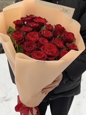 Нежный букет из 19 роз в пастельной гамме по цене 5676 руб. заказать с  доставкой по Москве - свежие цветы от интернет-магазина \"Во имя розы\"