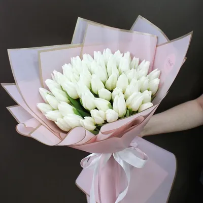 Букет белые тюльпаны фото