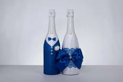 Свадебное украшение бутылок шампанского жениха и невесты - \"Классика\" в  синем цвете купить по выгодной цене в интернет-магазине OZON