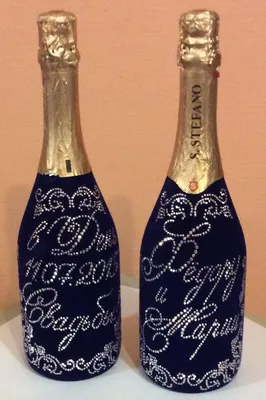 Флокированные бутылки ко Дню свадьбы