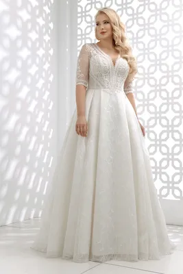 Свадебное платье большого размера Queen Chester | Купить свадебное платье в  салоне Валенсия (Москва)