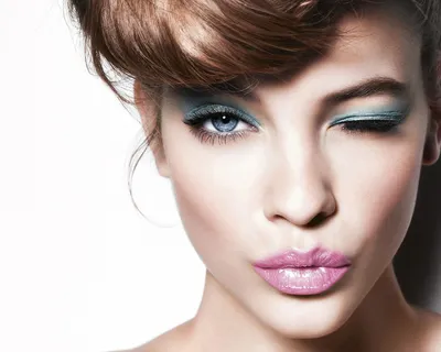 Макияж для голубых и серо-голубых глаз | Уроки макияжа | Категория