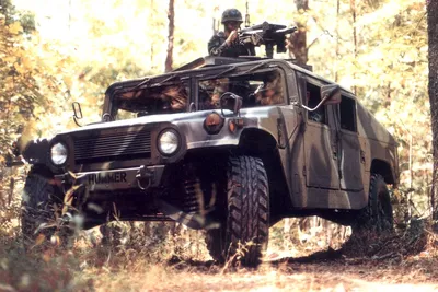 Гениальная посредственность: как создавался Humvee, главный армейский  автомобиль США - КОЛЕСА.ру – автомобильный журнал