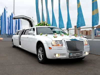 Заказ Chrysler 300C Rolls-Royce-Style - лимузины в аренду с водителем |  STATUS CAR