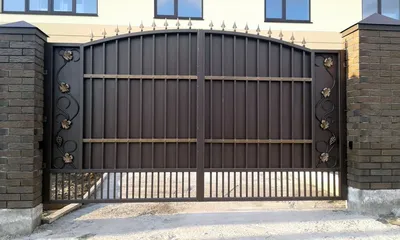 Распашные кованые ворота: цена от 10000 грн, изготовление от производителя  в Киеве