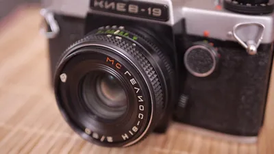 Обзор фотоаппарата Киев-19 с объективом МС Гелиос-81Н - YouTube