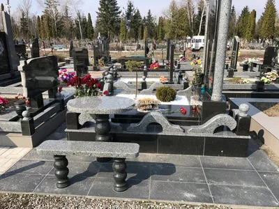 Заказать гранитные ограды на могилу в Житомире и Коростышеве